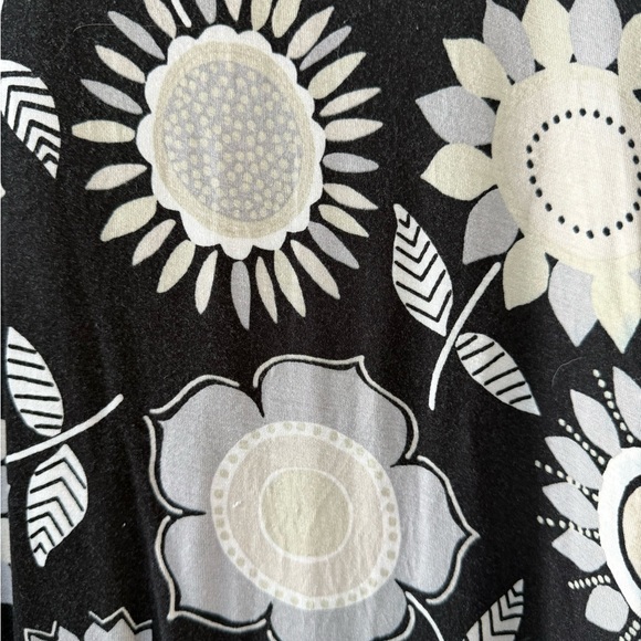 Gudrun Sjoden Black and Cream Floral Midi Dress - Picture 3 of 6